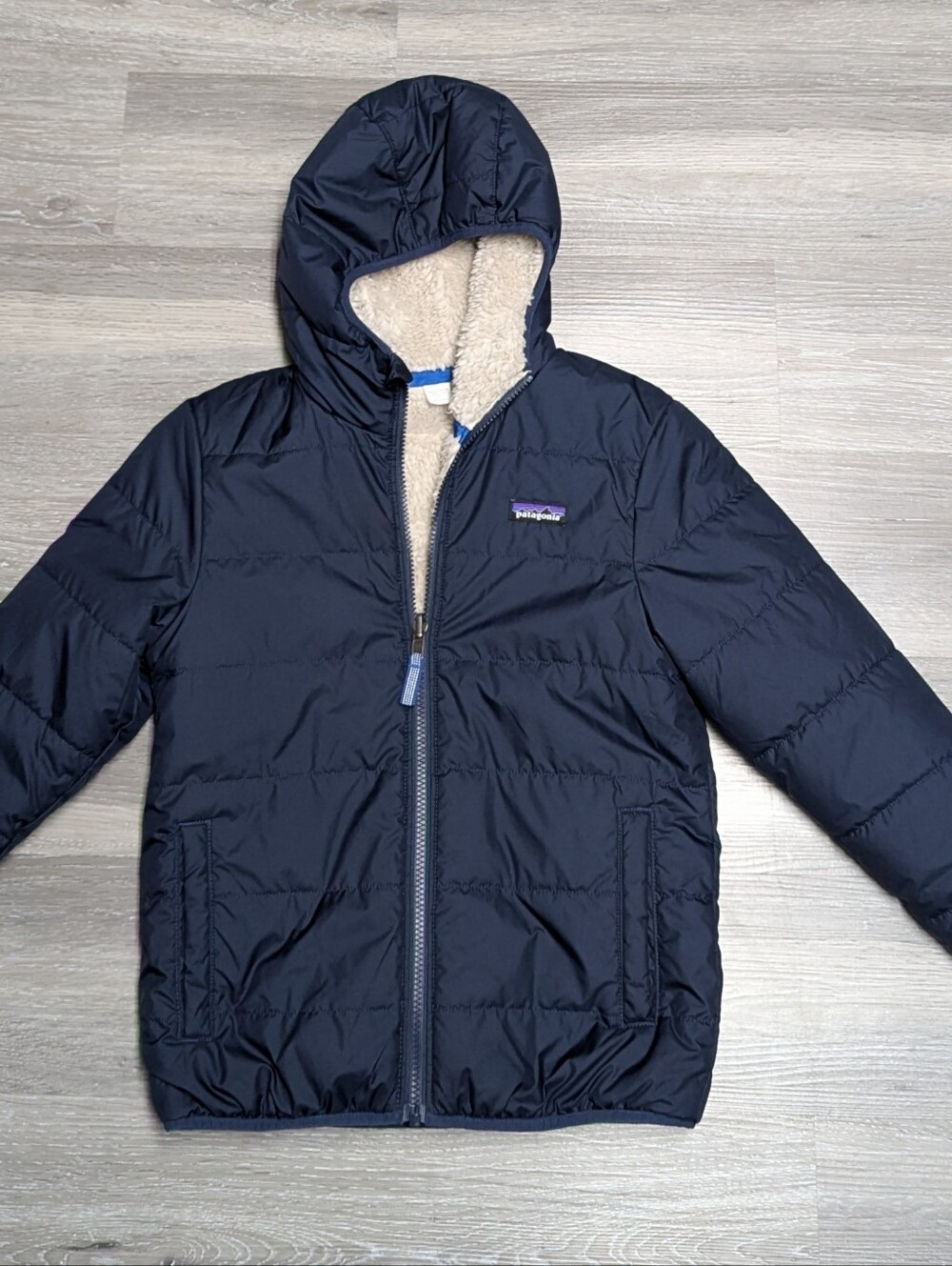 Patagonia Kids Puffer Jacket Size 7-8 Navy Blue Zip Up Fleece Lined Hooded